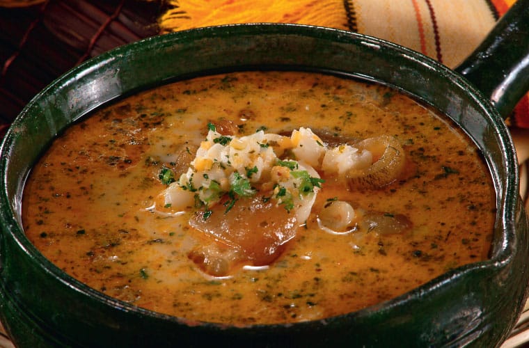 Caldo de patas