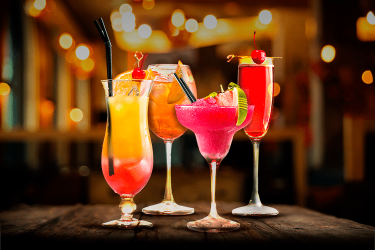 Descubra las tendencias en coctelería: 4 exquisitas creaciones Descubra las tendencias en coctelería: 4 exquisitas creaciones