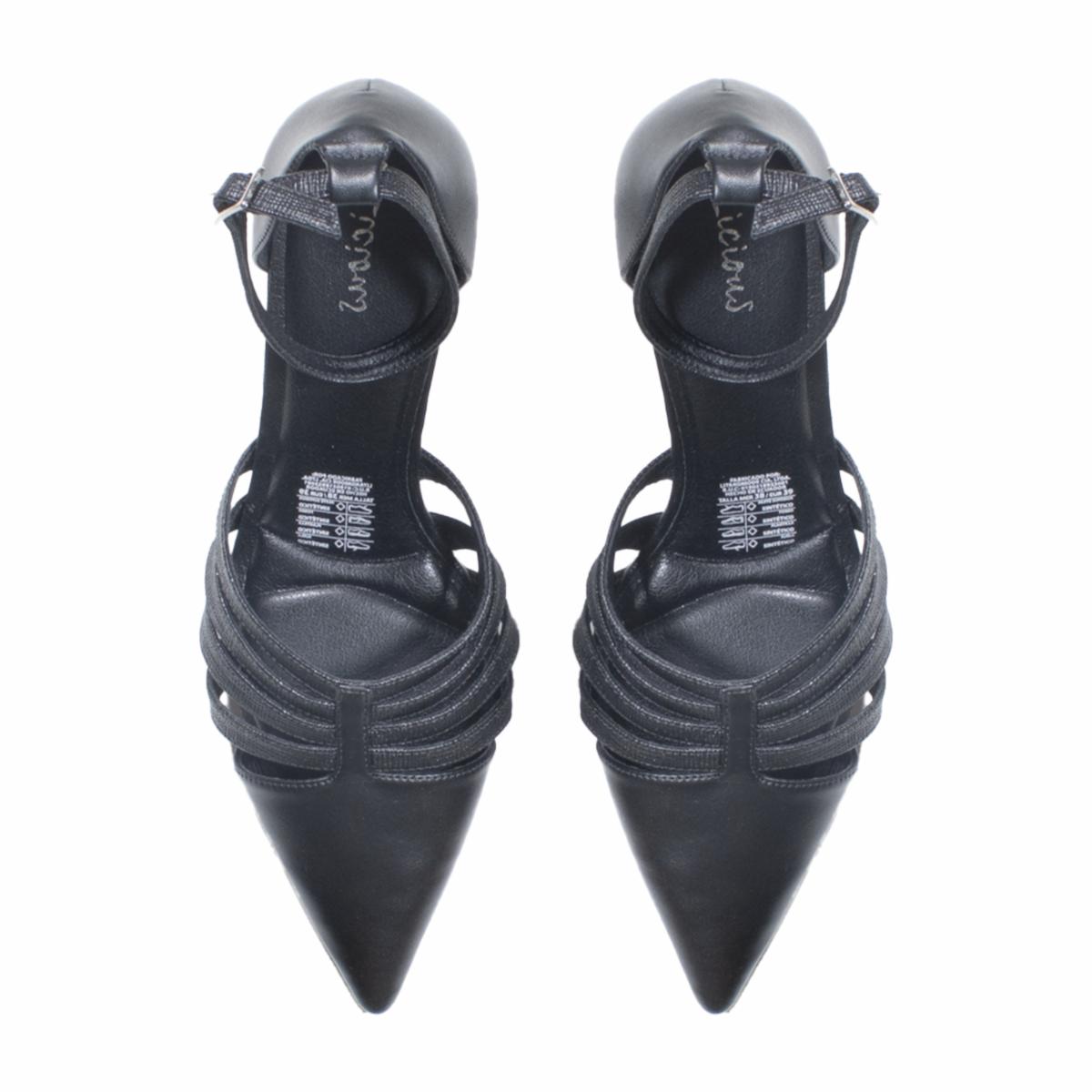 Zapatos De Punta Tiras Y Correa LICIOUS